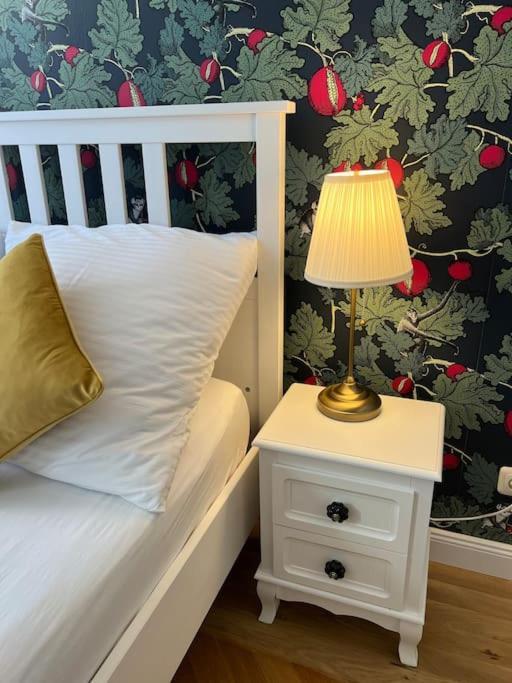 Gemuetliches Und Modernes Apartment,44 M² ウィーン エクステリア 写真